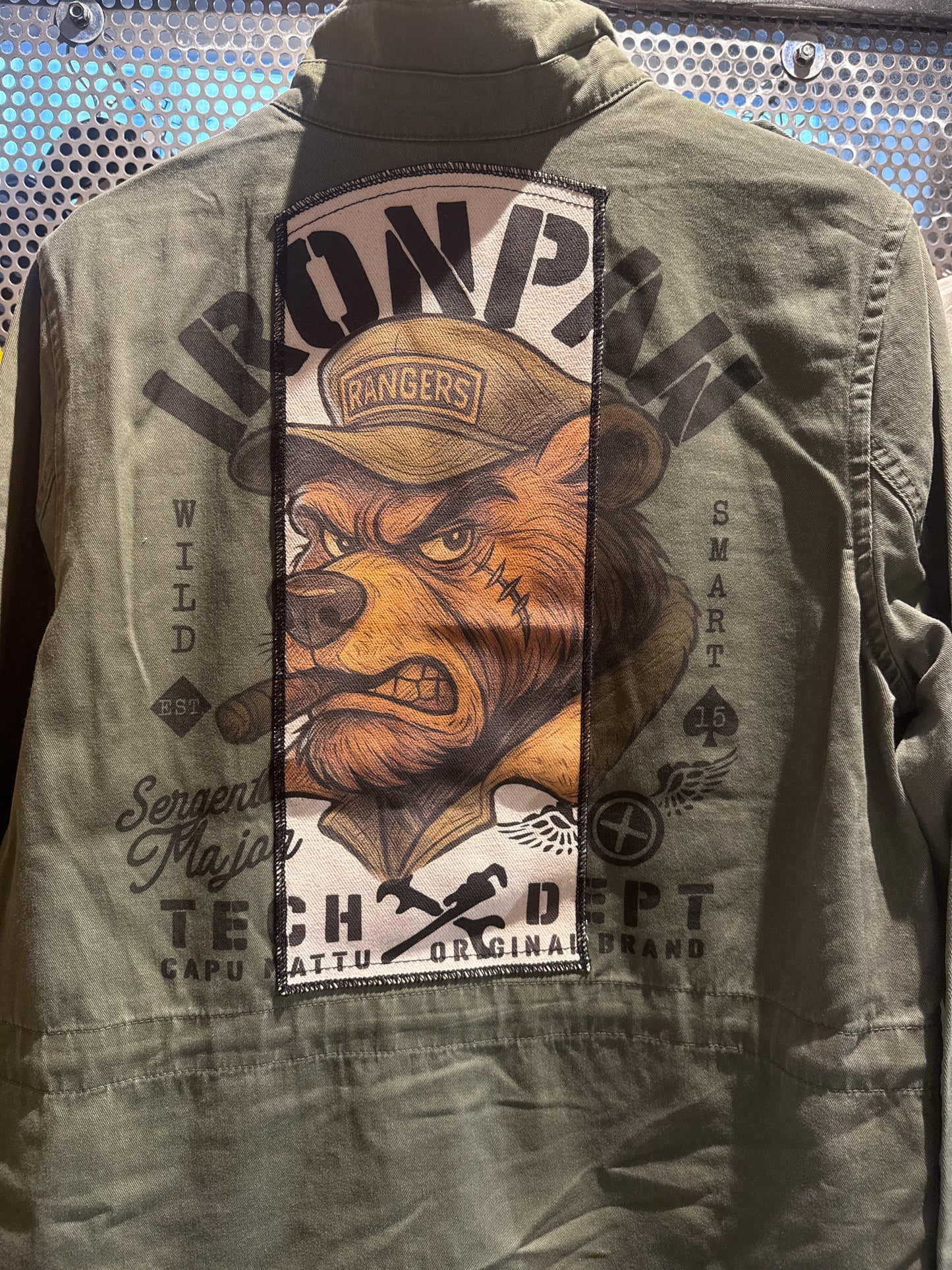 Veste militaire Capu Mattu – Ironpaw Sergeant Major Edition