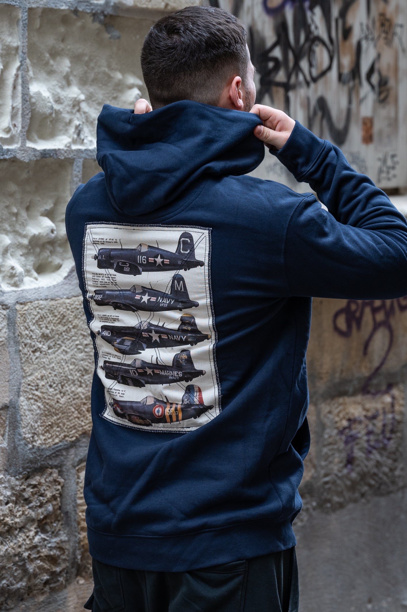 Sweat Capuche – Hommage au F4U Corsair & Papy Boyington