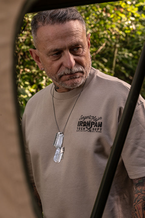 T-shirt Oversize Hybride Ironpaw “Custom Trucker” – 300g Bio & Recyclé – Print & Stitch Capu Mattu