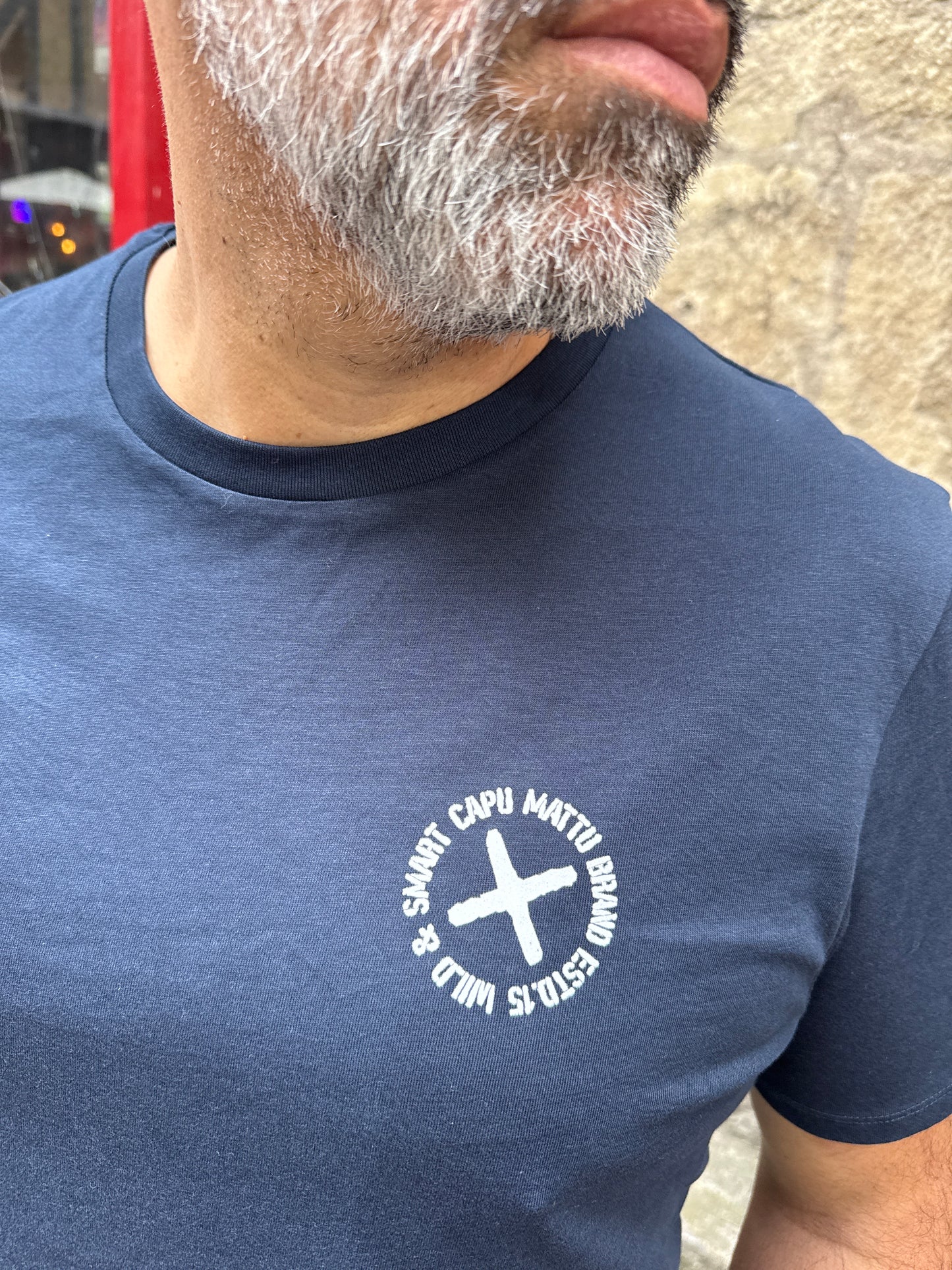 T-shirt Bio Corsaire Bleu Marine – Collection Iconic War – Capu Mattu