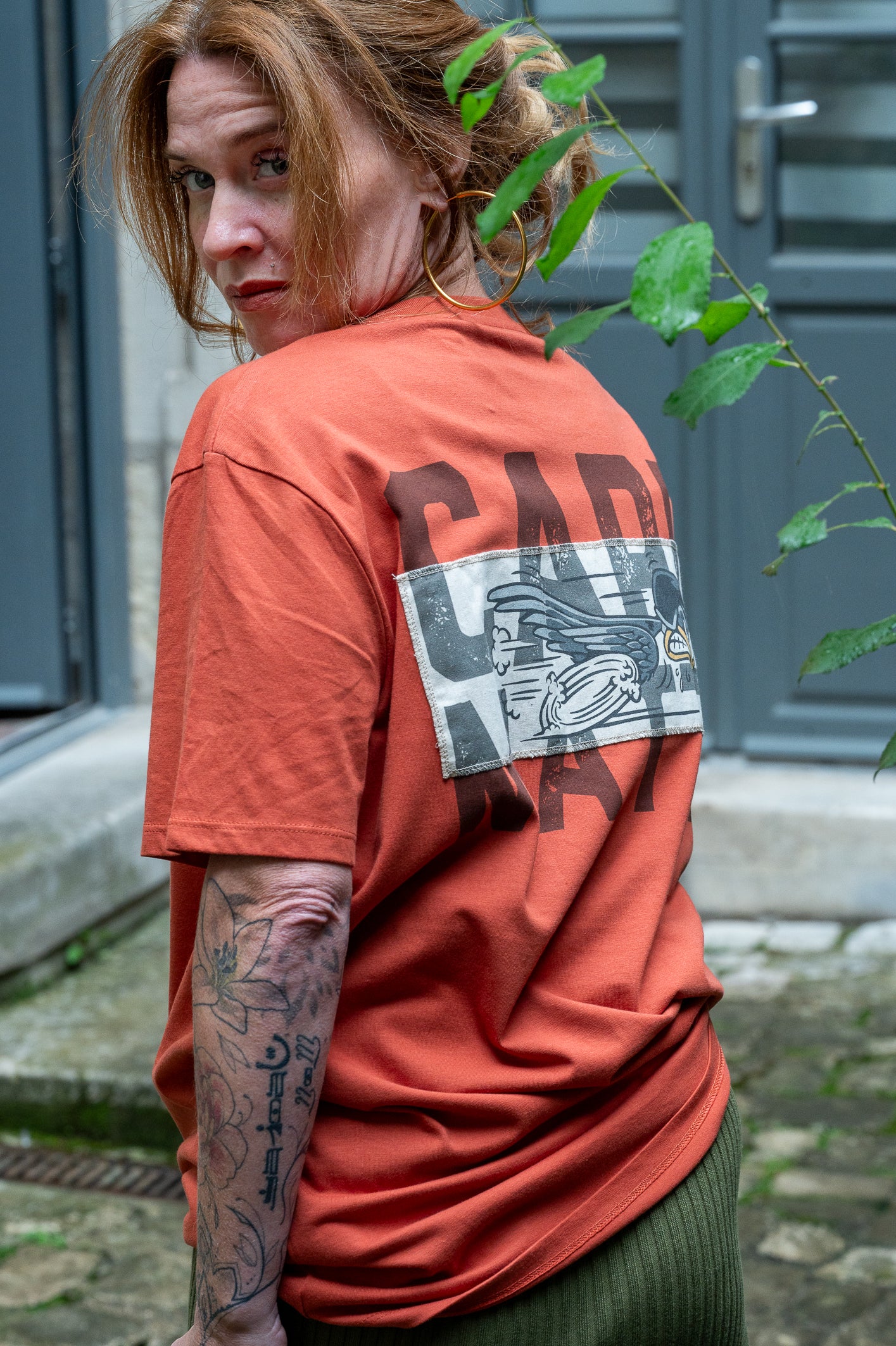 T-shirt Black Bird Racing Brique