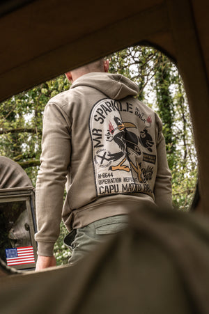 Sweat Hoodie Mr Sparkle – Nose Art WWII – Print & Stitch | Capu Mattu