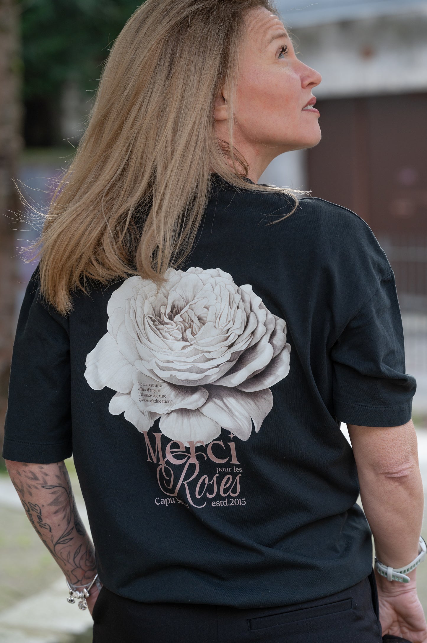 Tee-shirt ROMANTIC black