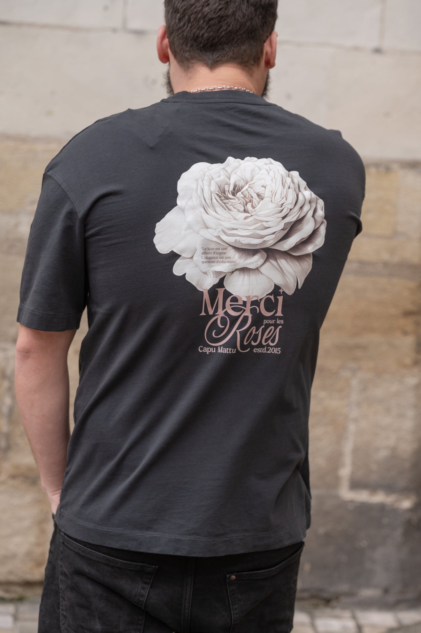 Tee-shirt ROMANTIC black