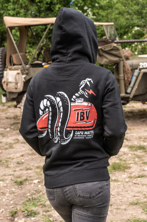IBV Snake Tank Zip-Up Sweatshirt – In Benzina Veritas Company – Unisex Black | Capu Mattu