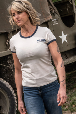 T-shirt Femme Atlantic Beach Race – Sand & Steel – Popeye Hot Rod | Capu Mattu Speed Authority