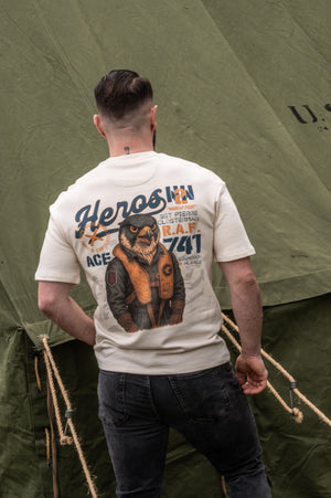 T-shirt Héros ACE – Pierre Clostermann SGT R.A.F. 341 Squadron Alsace – Oversize Ivoire | Capu Mattu